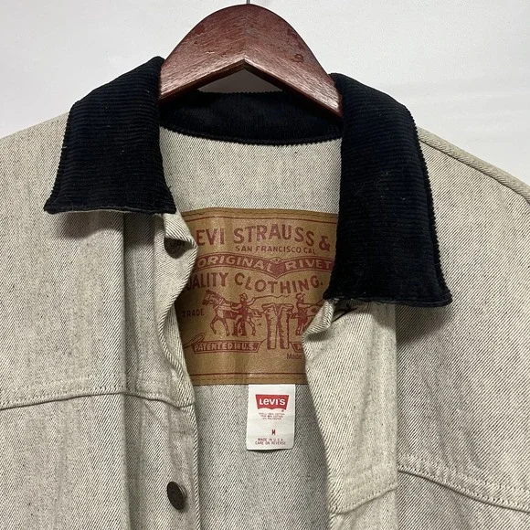 Levi's Vintage Long Trench Coat / Jacket Levi Strauss & Co. Medium READ - Picture 2 of 15